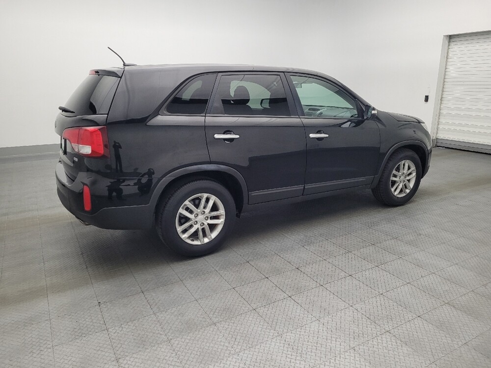2015 Kia Sorento in Kissimmee, FL 34744 - 18088351 10