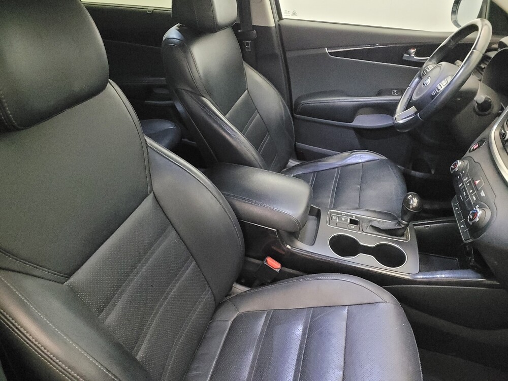 2017 Kia Sorento in Temple Hills, MD 20746 - 18088356 21