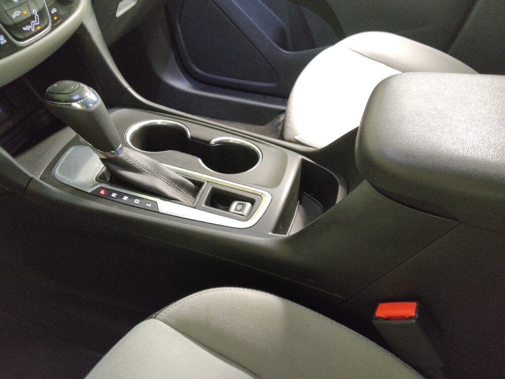 2020 Chevrolet Equinox in Greenville, SC 29607 - 18088358 26