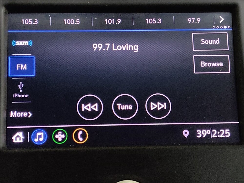 2020 Chevrolet Equinox in Greenville, SC 29607 - 18088358 25