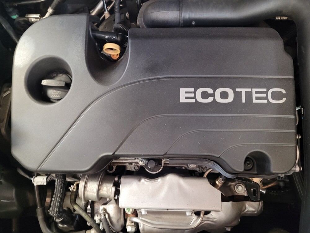 2020 Chevrolet Equinox in Downey, CA 90241 - 18088359 30