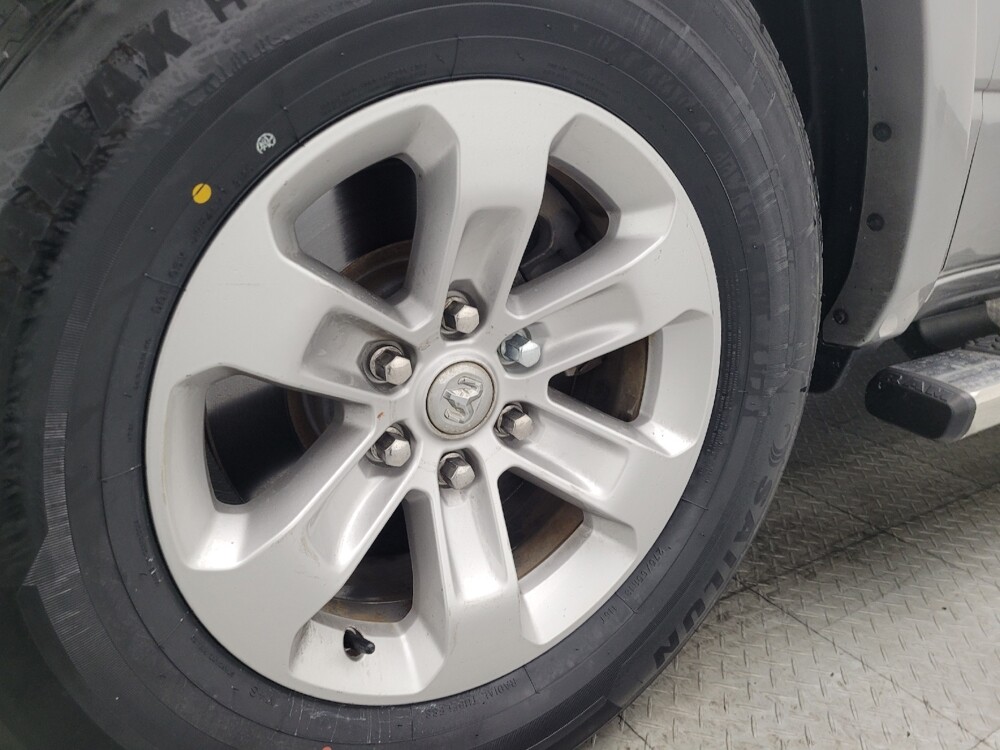 2019 RAM 1500 in Miami, FL 33157 - 18088363 31