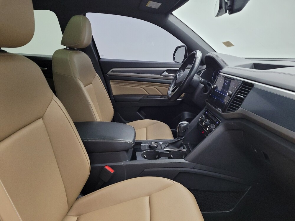 2020 Volkswagen Atlas in Fairfield, OH 45014 - 18088367 21