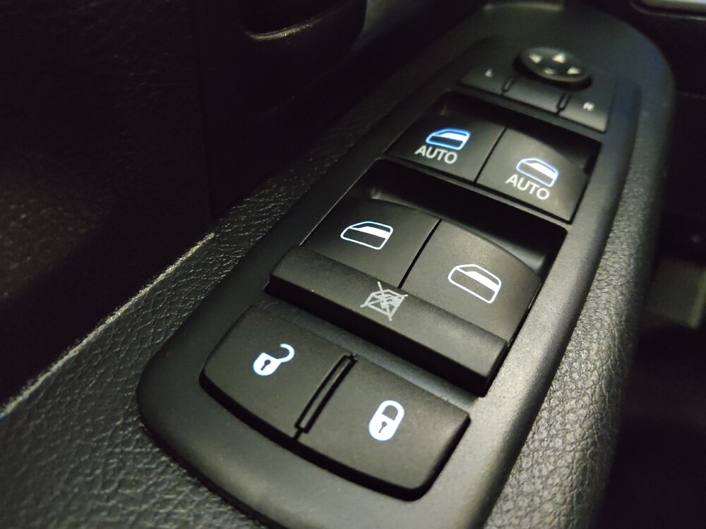 2016 RAM 1500 in Stone Mountain, GA 30083 - 18088369 27