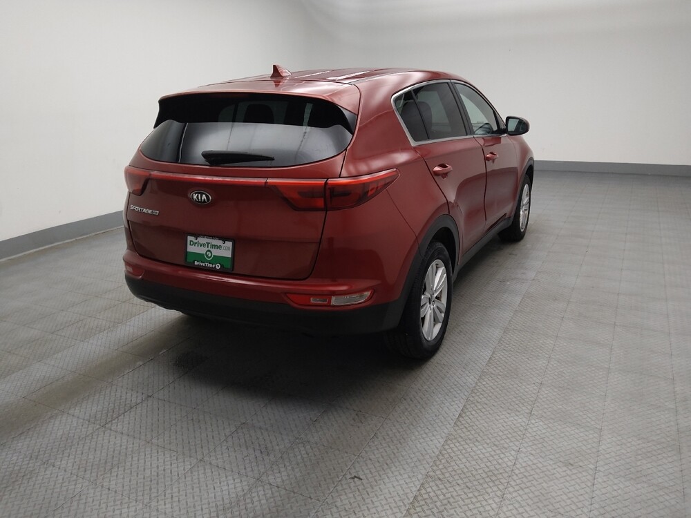 2019 Kia Sportage in Des Moines, IA 50310 - 18088371 9