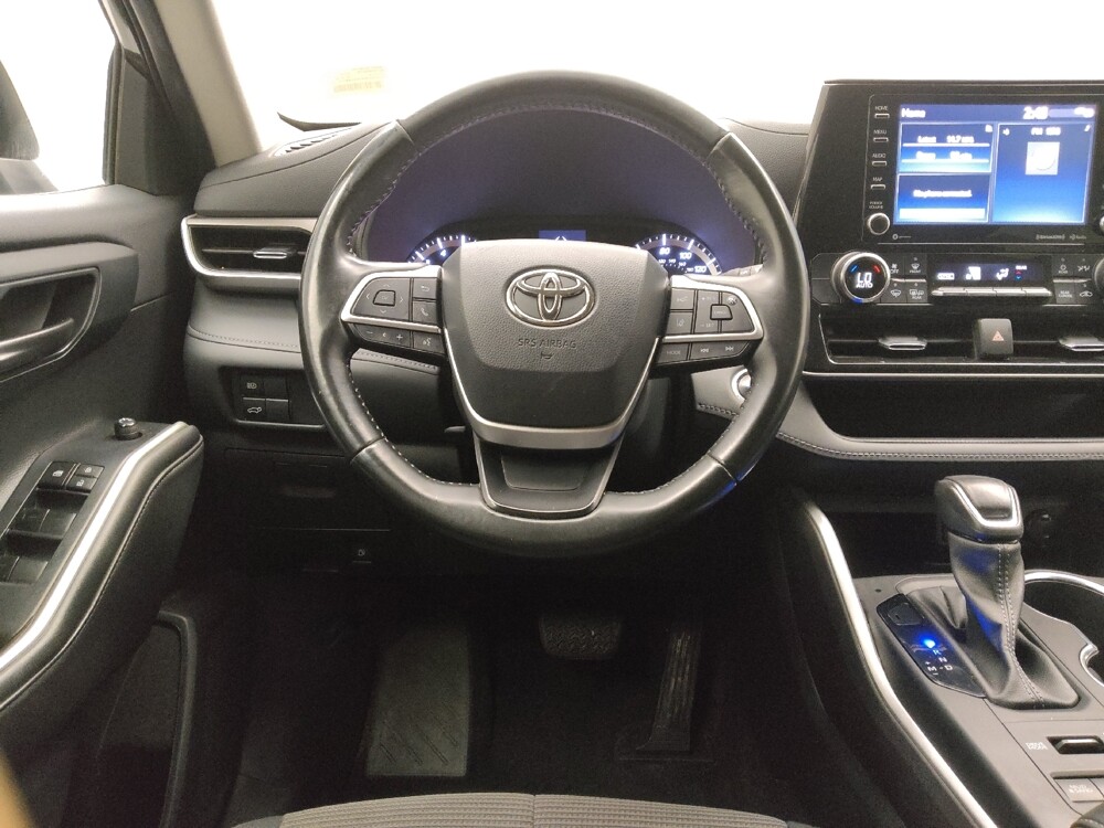 2022 Toyota Highlander in Lombard, IL 60148 - 18088372 22