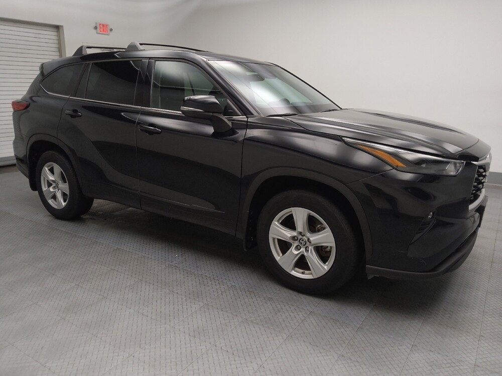 2022 Toyota Highlander in Lombard, IL 60148 - 18088372 11