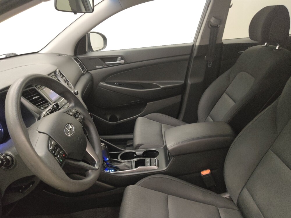 2016 Hyundai Tucson in Des Moines, IA 50310 - 18088373 17