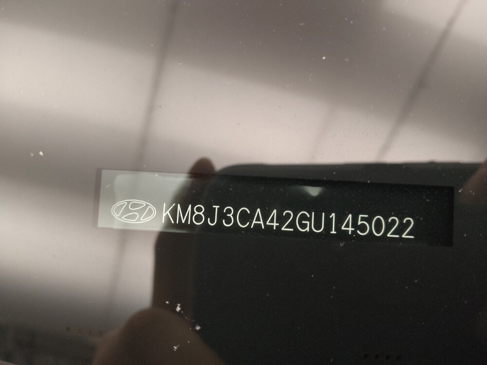 2016 Hyundai Tucson in Des Moines, IA 50310 - 18088373 33