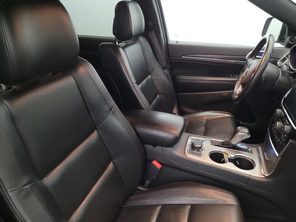 2019 Jeep Grand Cherokee in Plymouth Meeting, PA 19462 - 18088379 21