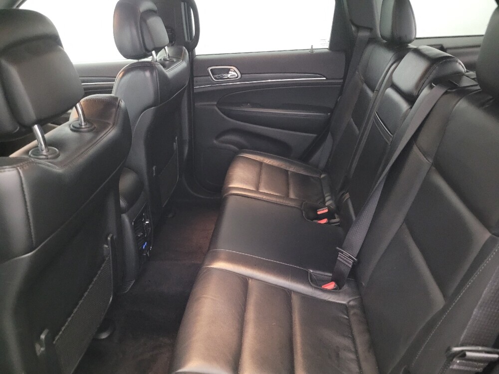 2019 Jeep Grand Cherokee in Plymouth Meeting, PA 19462 - 18088379 18