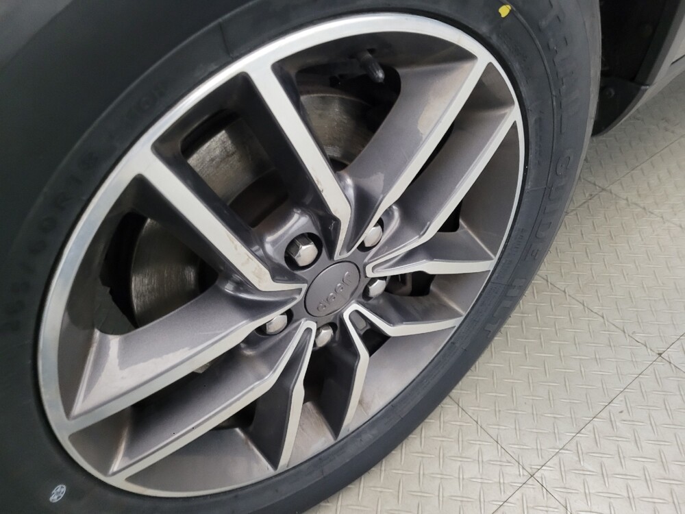 2019 Jeep Grand Cherokee in Plymouth Meeting, PA 19462 - 18088379 31