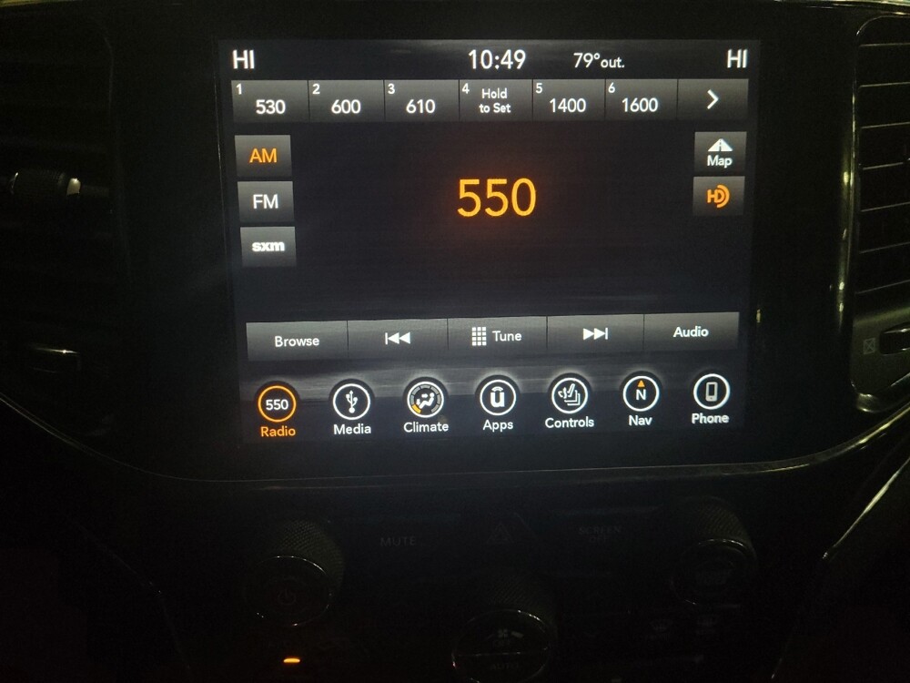 2019 Jeep Grand Cherokee in Plymouth Meeting, PA 19462 - 18088379 25