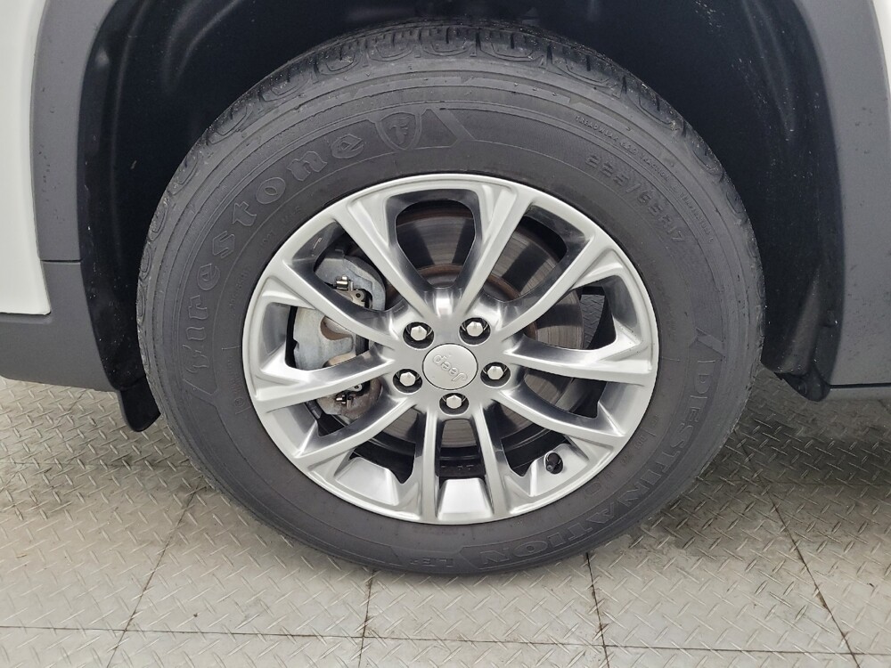 2020 Jeep Cherokee in Greenville, SC 29607 - 18088380 31