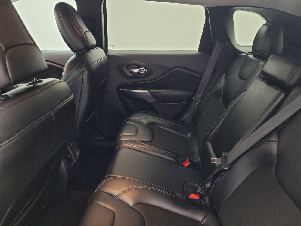 2020 Jeep Cherokee in Greenville, SC 29607 - 18088380 18