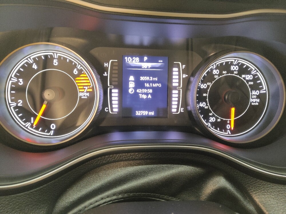 2020 Jeep Cherokee in Greenville, SC 29607 - 18088380 23