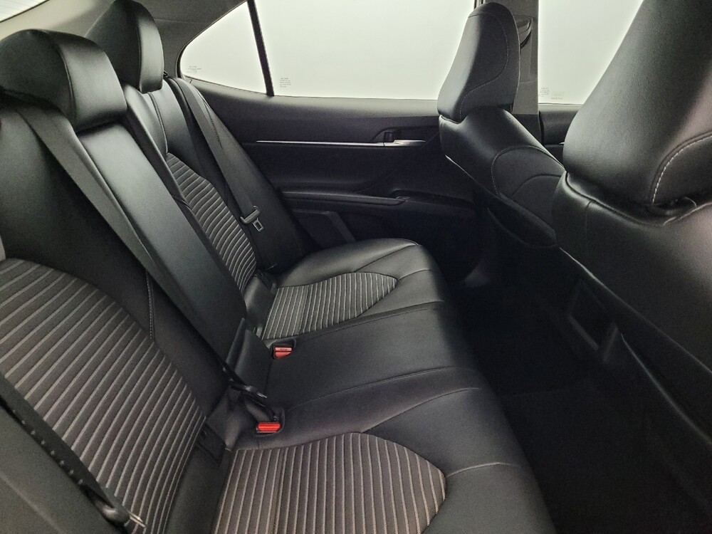 2018 Toyota Camry in Newport News, VA 23601 - 18088385 19