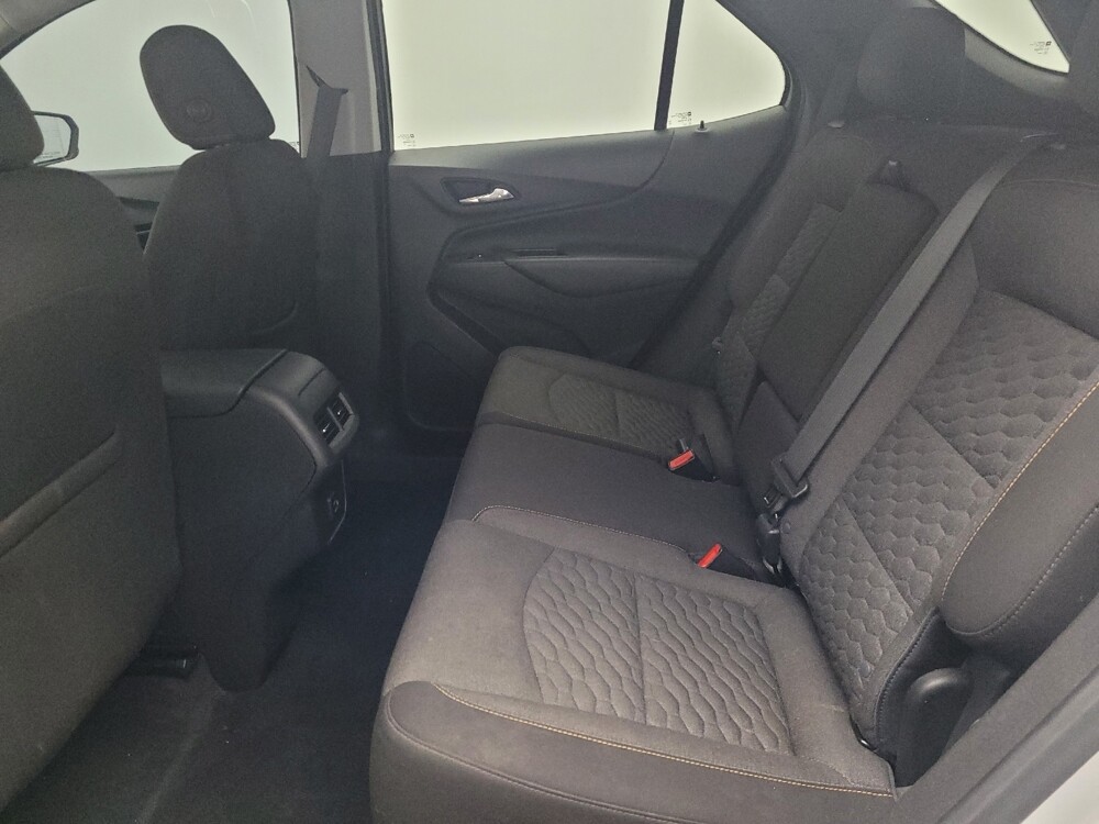 2021 Chevrolet Equinox in Orlando, FL 32808 - 18088387 18