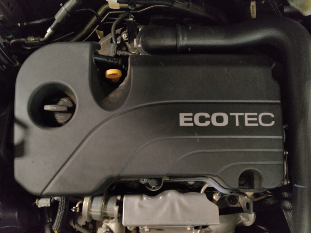 2021 Chevrolet Equinox in Orlando, FL 32808 - 18088387 30