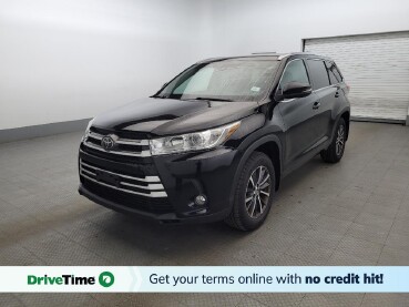 2017 Toyota Highlander in Williamstown, NJ 8094