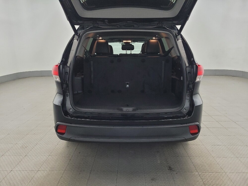 2017 Toyota Highlander in Williamstown, NJ 8094 - 18088388 29