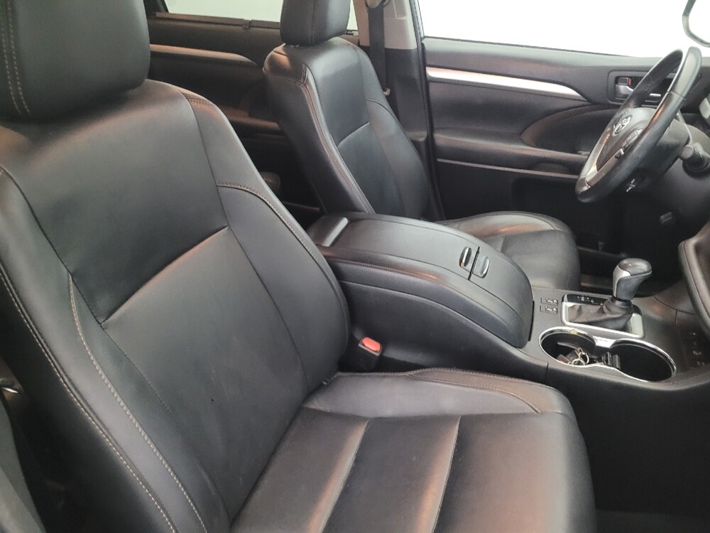 2017 Toyota Highlander in Williamstown, NJ 8094 - 18088388 21