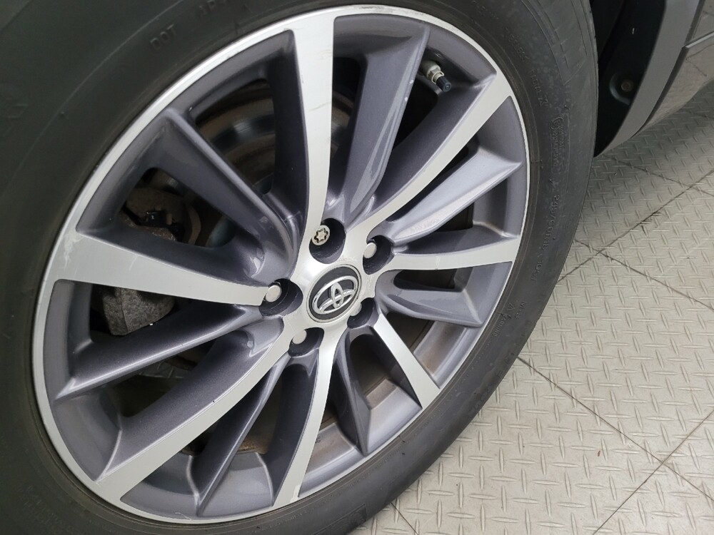 2017 Toyota Highlander in Williamstown, NJ 8094 - 18088388 31