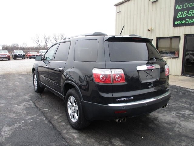 2012 GMC Acadia in Oak Grove, MO 64075 - 18088450 7