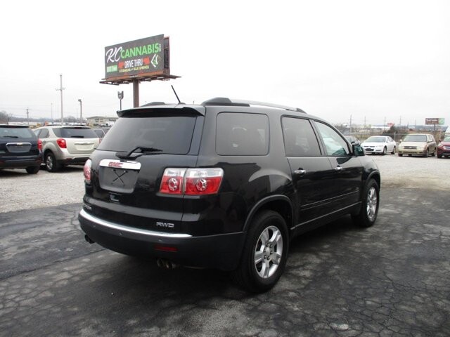 2012 GMC Acadia in Oak Grove, MO 64075 - 18088450 5