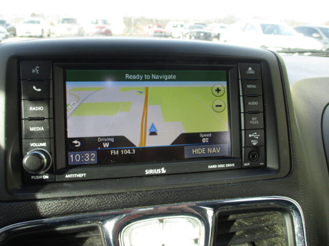 2016 Chrysler Town & Country in Oak Grove, MO 64075 - 18088451 14