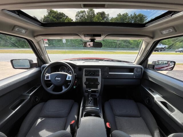 2008 Jeep Commander in Flowery Branch, GA 30542 - 18088455 7