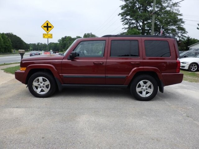 2008 Jeep Commander in Flowery Branch, GA 30542 - 18088455 3