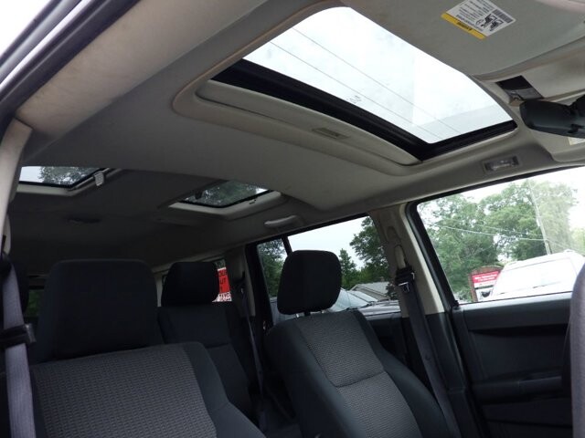 2008 Jeep Commander in Flowery Branch, GA 30542 - 18088455 9