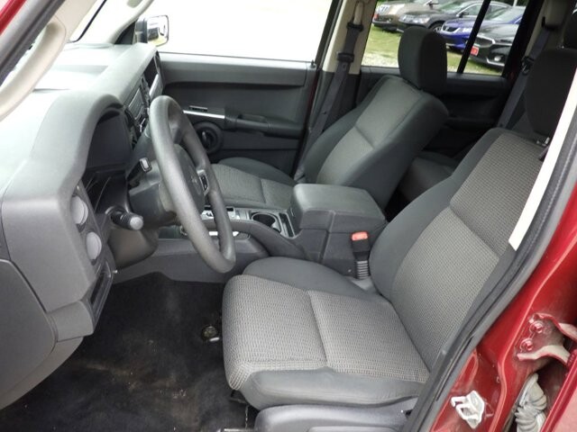 2008 Jeep Commander in Flowery Branch, GA 30542 - 18088455 11