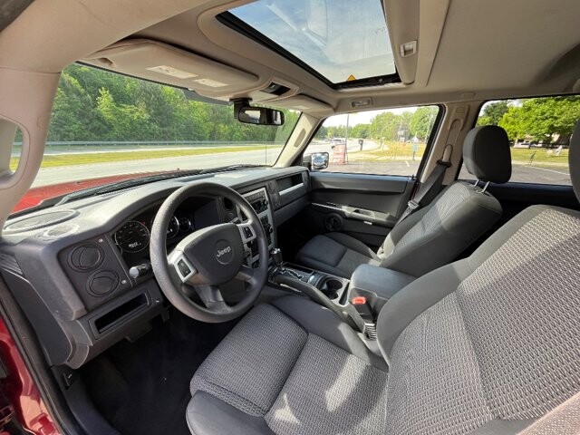 2008 Jeep Commander in Flowery Branch, GA 30542 - 18088455 12