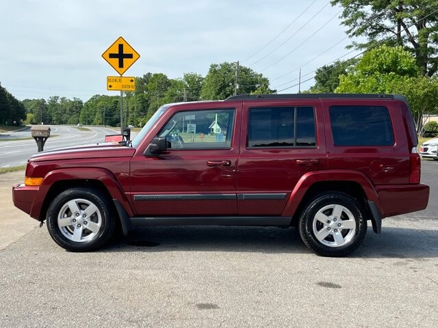 2008 Jeep Commander in Flowery Branch, GA 30542 - 18088455 3