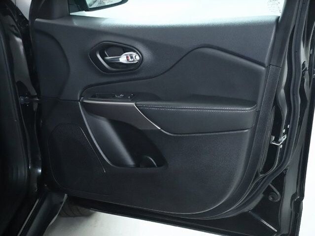 2022 Jeep Cherokee in Bedford, OH 44146 - 18088456 35