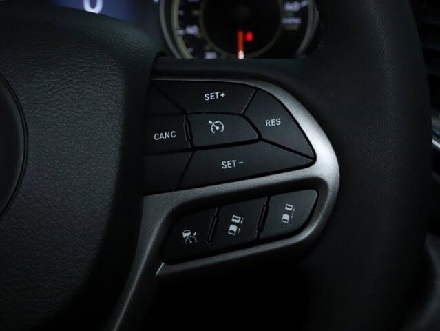 2022 Jeep Cherokee in Bedford, OH 44146 - 18088456 25