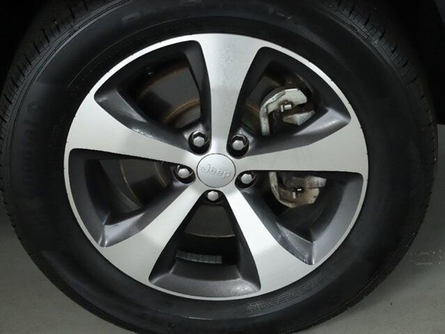 2022 Jeep Cherokee in Bedford, OH 44146 - 18088456 10