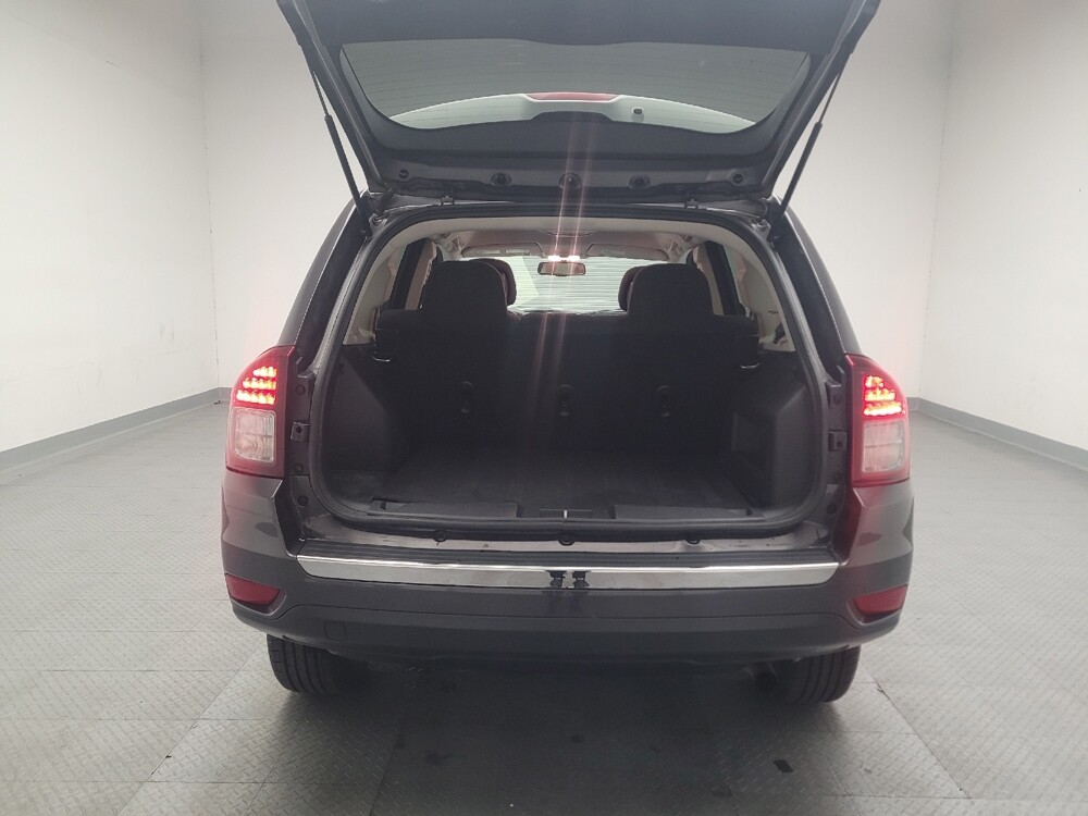 2016 Jeep Compass in Sacramento, CA 95821 - 18088463 29