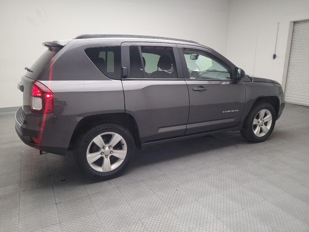 2016 Jeep Compass in Sacramento, CA 95821 - 18088463 10