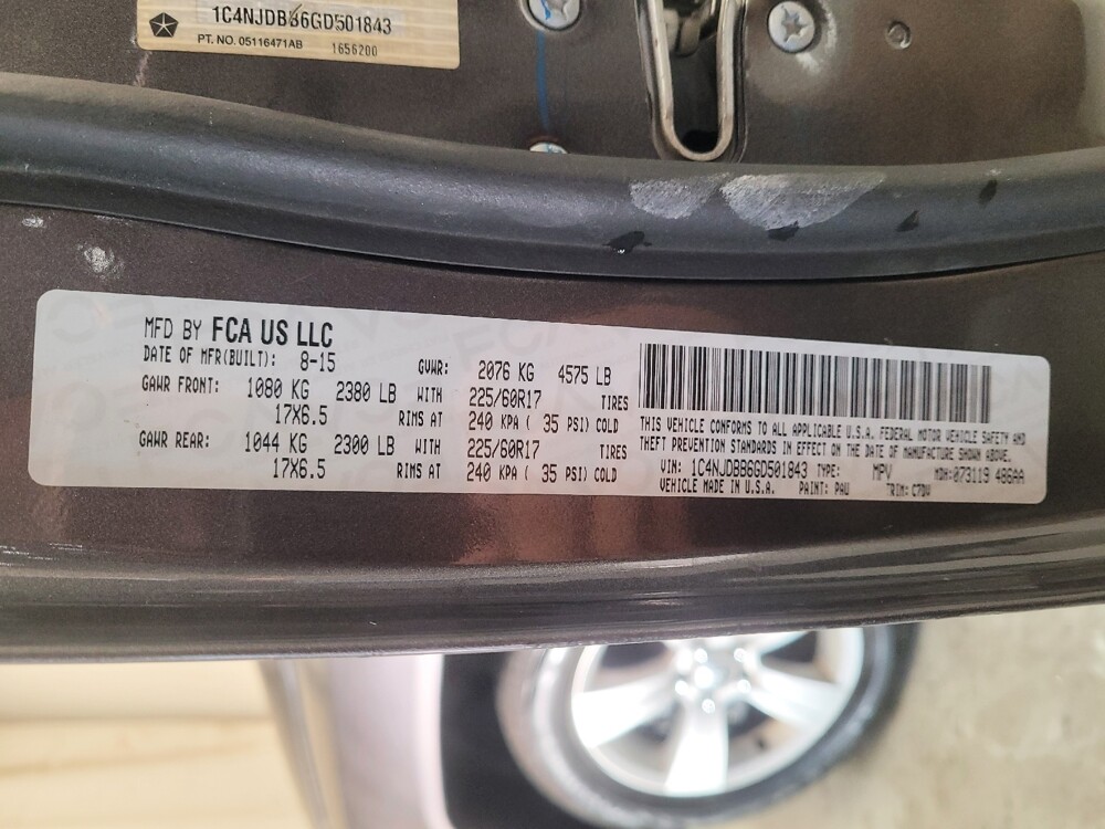 2016 Jeep Compass in Sacramento, CA 95821 - 18088463 33