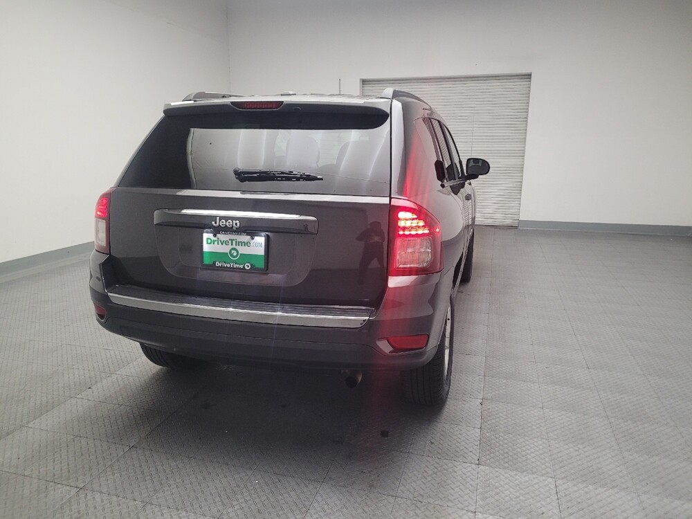 2016 Jeep Compass in Sacramento, CA 95821 - 18088463 7