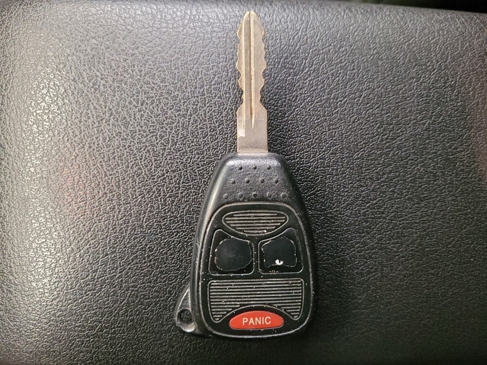 2016 Jeep Compass in Sacramento, CA 95821 - 18088463 32