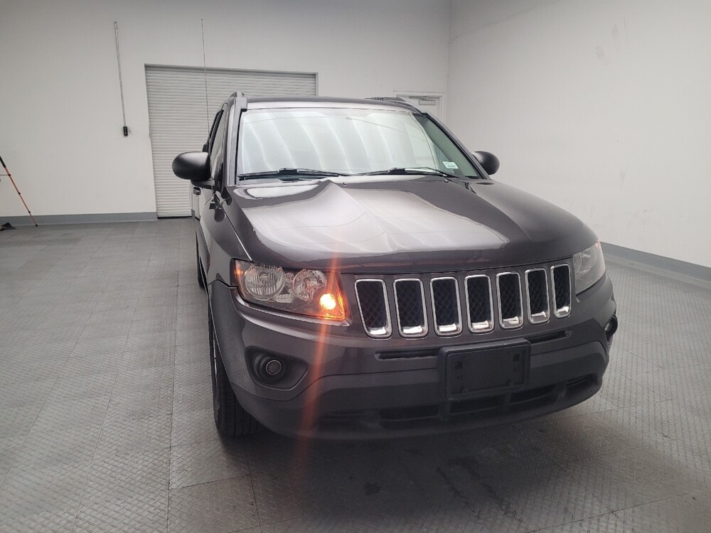 2016 Jeep Compass in Sacramento, CA 95821 - 18088463 14