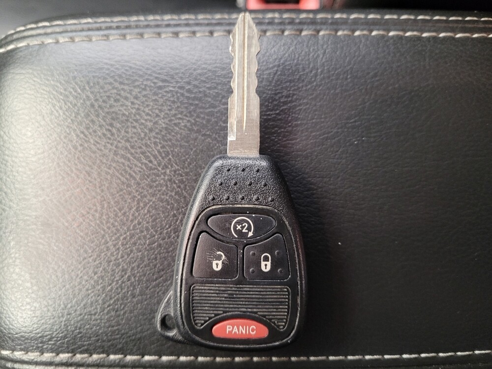 2016 Jeep Compass in Downey, CA 90241 - 18088464 32