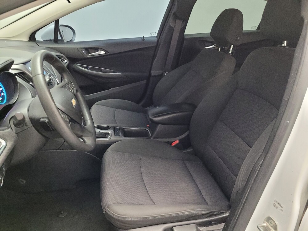 2017 Chevrolet Cruze in Sacramento, CA 95821 - 18088465 17