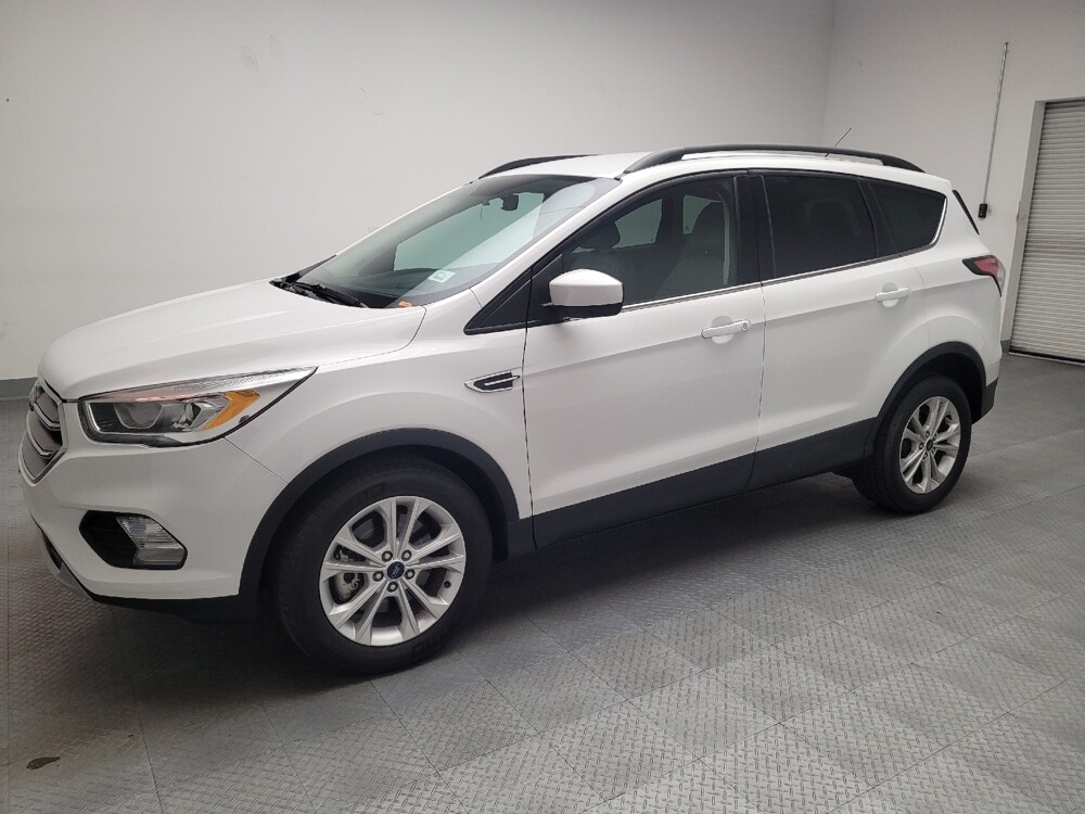 2017 Ford Escape in Fresno, CA 93726 - 18088467 2