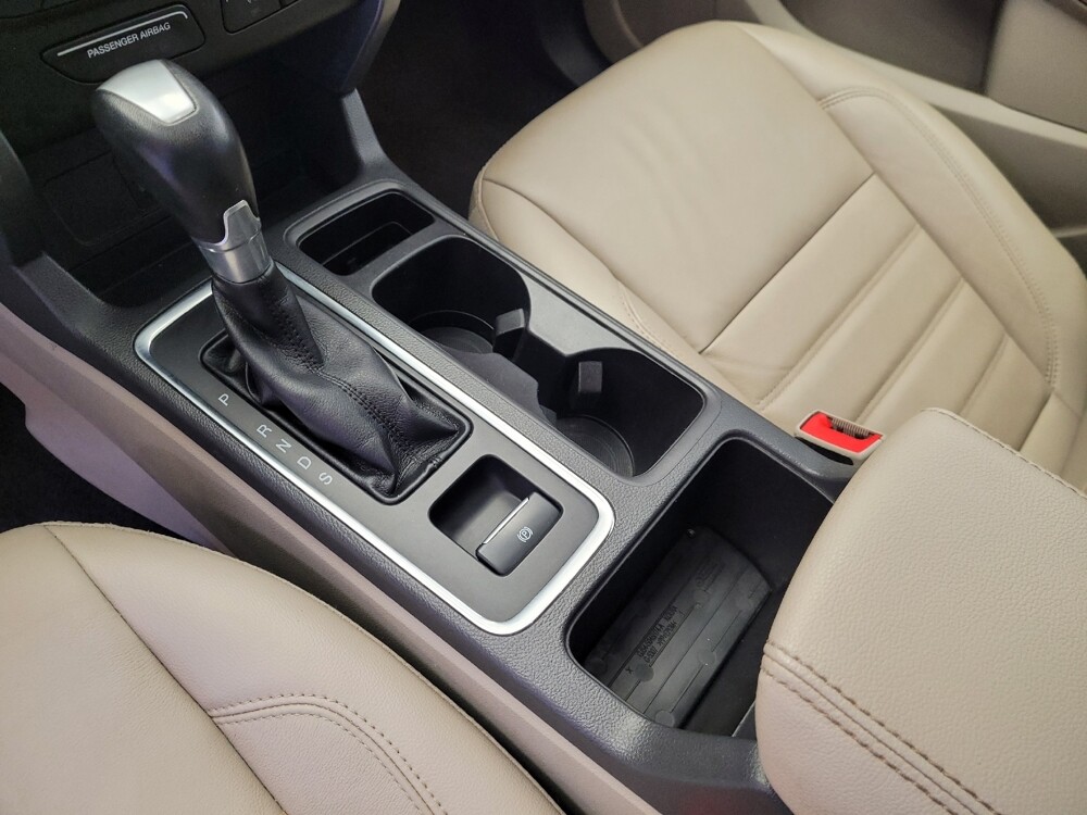 2017 Ford Escape in Fresno, CA 93726 - 18088467 26