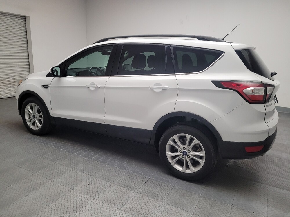 2017 Ford Escape in Fresno, CA 93726 - 18088467 3